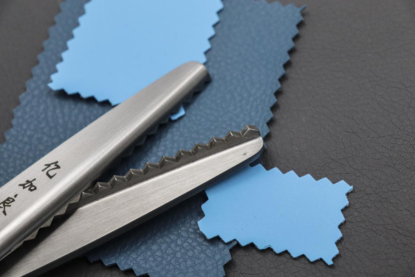 ножницы (зигзаг)