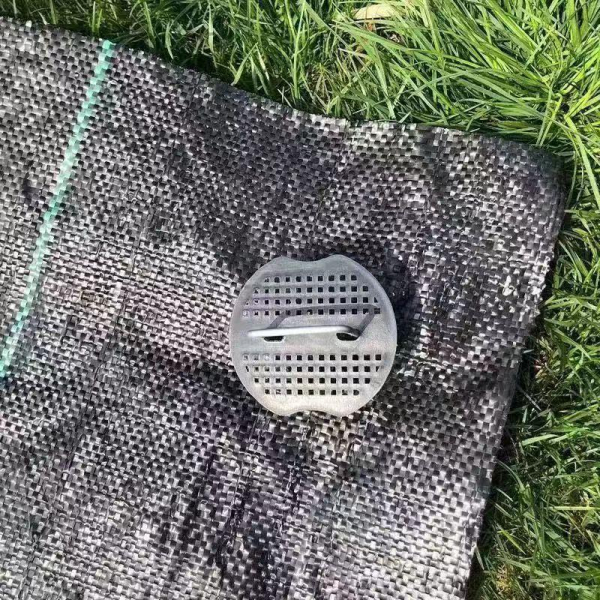 скоба с фиксатором для агротекстиля (100 шт)