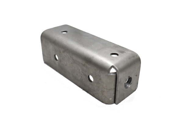 уголок с резьбой м10 (для опоры грибок)